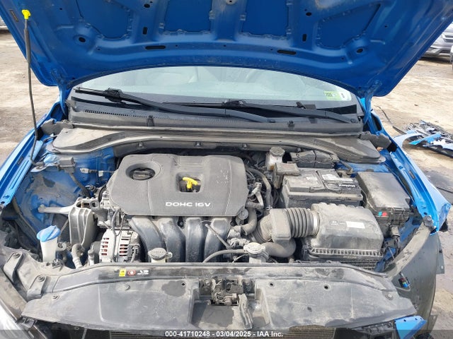 Hyundai ELANTRA SE 2017 5NPD74LF7HH172433 Image 10