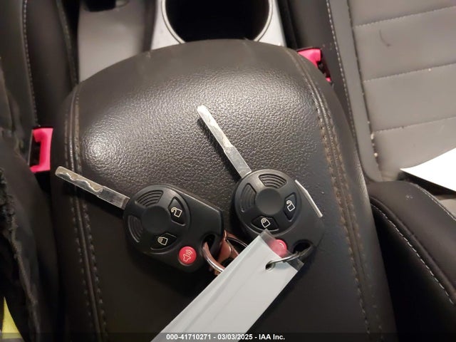 41710271 :رقم المزاد ، 1FMCU0GX1GUA44267 vin ، 2016 Ford Escape Se مزاد بيع