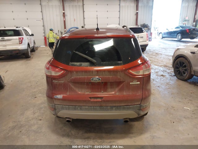 41710271 :رقم المزاد ، 1FMCU0GX1GUA44267 vin ، 2016 Ford Escape Se مزاد بيع