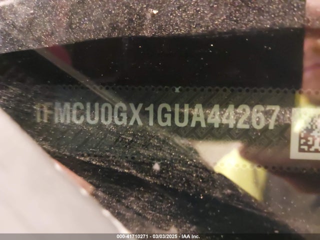 41710271 :رقم المزاد ، 1FMCU0GX1GUA44267 vin ، 2016 Ford Escape Se مزاد بيع