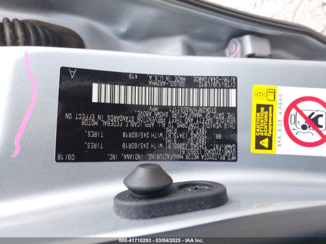 5TDKZRFH7KS551171 Toyota Highlander Xle