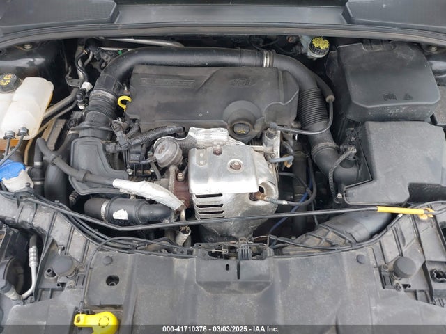 Ford FOCUS SE 2015 1FADP3KE9FL285575 Image 10