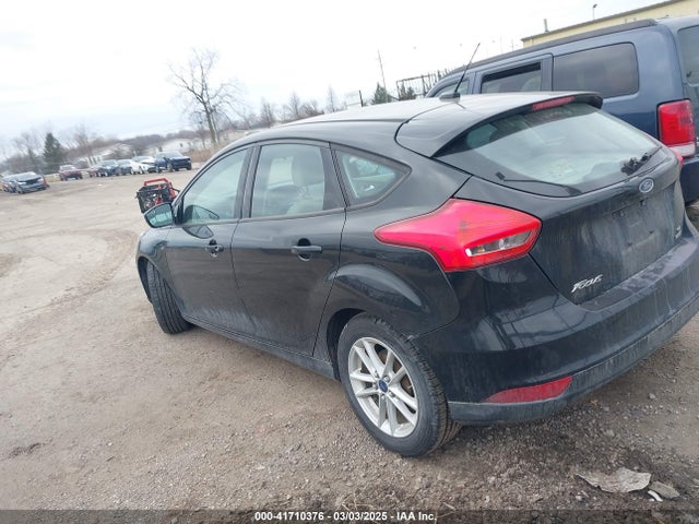 Ford FOCUS SE 2015 1FADP3KE9FL285575 Image 3