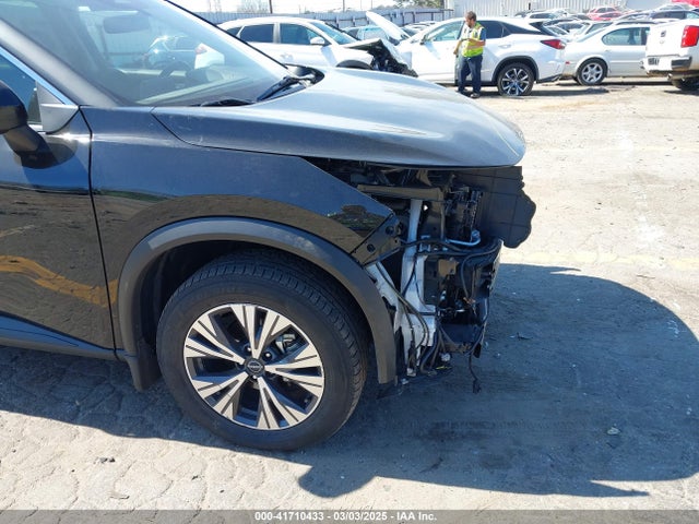 JN8BT3BA1PW436651 Nissan Rogue Sv Fwd