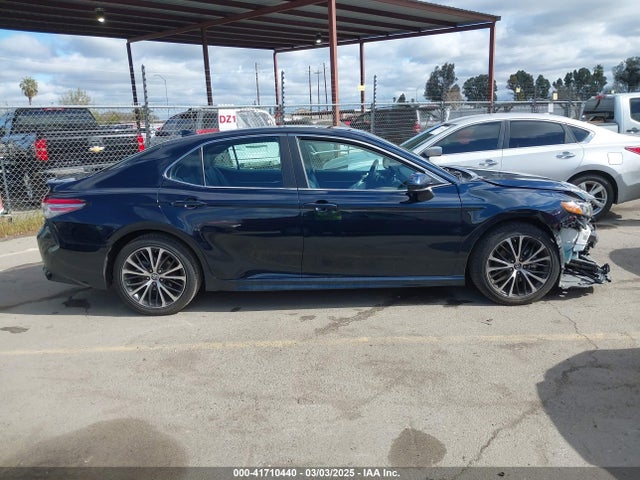 4T1B11HK3KU255136 Toyota CAMRY SE