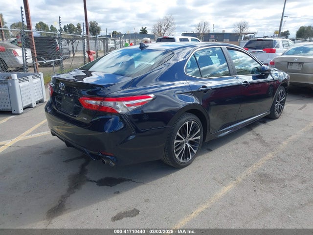 4T1B11HK3KU255136 Toyota CAMRY SE