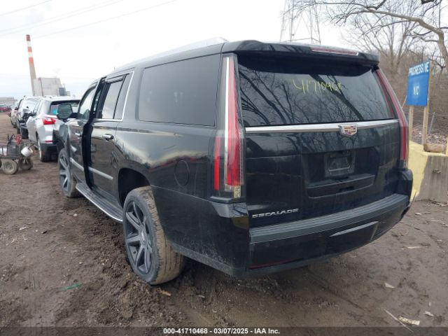 2018 CADILLAC ESCALADE ESV 1GYS4HKJXJR385883 Photo 2