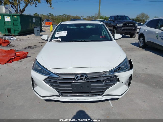 5NPD84LF8LH545050 Hyundai ELANTRA SEL