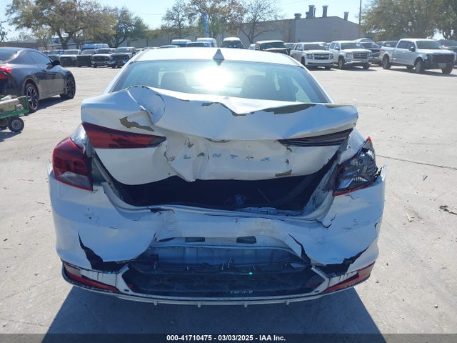 5NPD84LF8LH545050 Hyundai ELANTRA SEL