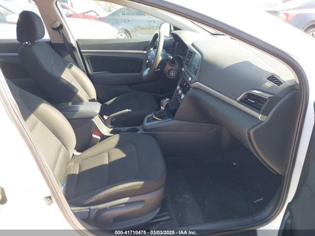 5NPD84LF8LH545050 Hyundai ELANTRA SEL