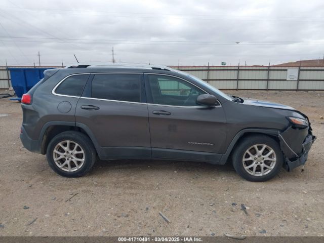 1C4PJLCS1EW319194 Jeep Cherokee Latitude