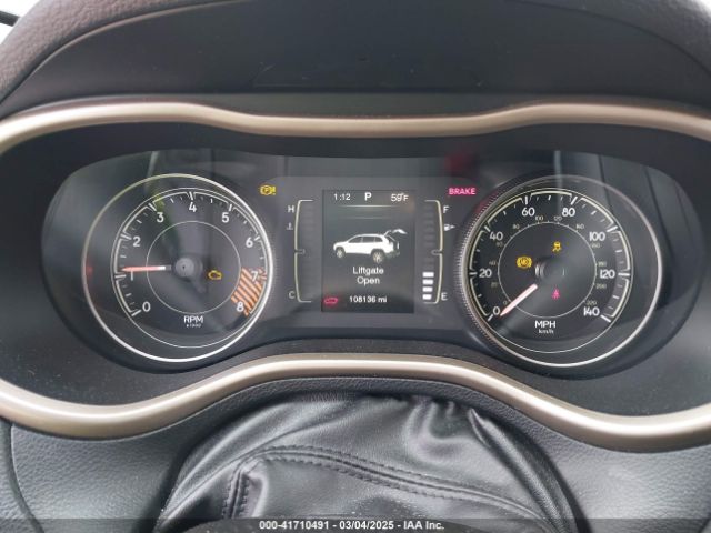 1C4PJLCS1EW319194 Jeep Cherokee Latitude