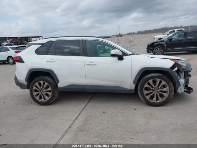 2T3C1RFV9KC007255 Toyota Rav4 Xle Premium