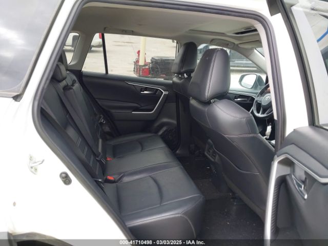 2T3C1RFV9KC007255 Toyota Rav4 Xle Premium
