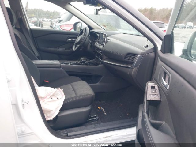 5N1BT3BB5RC740246 Nissan Rogue Sv Intelligent Awd