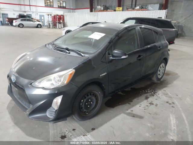 JTDKDTB33G1121860 Toyota Prius C Two