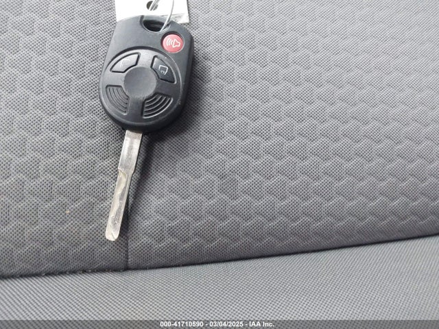 1FMCU9GD8JUC40806 Ford ESCAPE SE