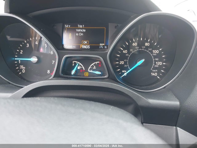 1FMCU9GD8JUC40806 Ford ESCAPE SE