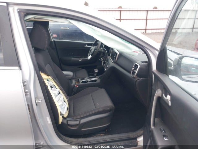 KNDPMCAC3L7828519 KIA Sportage Lx