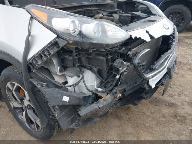 KNDPMCAC3L7828519 KIA Sportage Lx