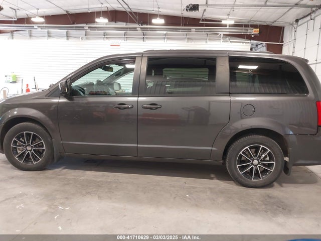 2C4RDGCG1JR251176 Dodge Grand Caravan Sxt