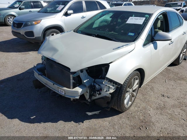 1G4PS5SK8E4176276 Buick Verano Leather Group