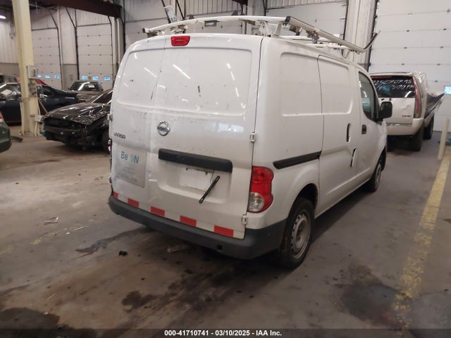 3N6CM0KN9GK693564 Nissan Nv200 S