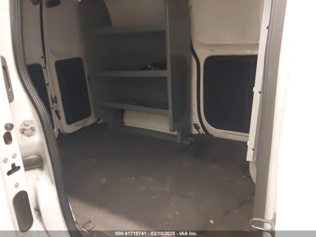 3N6CM0KN9GK693564 Nissan Nv200 S