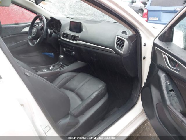 3MZBN1V3XJM256788 Mazda Mazda3 Touring