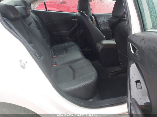 3MZBN1V3XJM256788 Mazda Mazda3 Touring