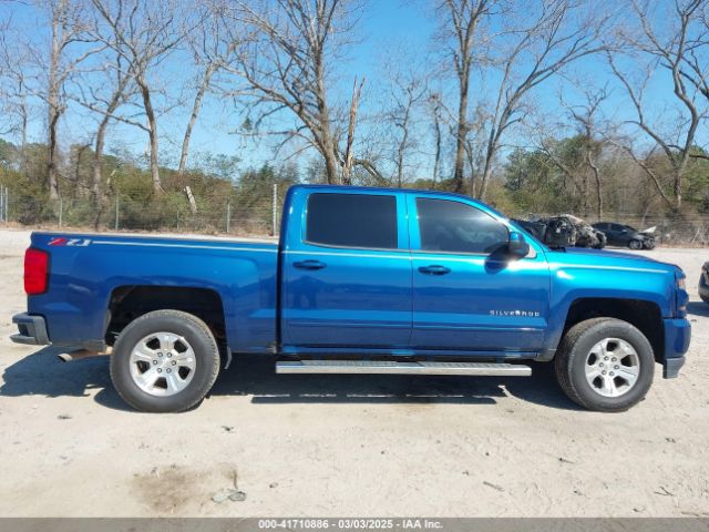 3GCUKREC9JG211391 Chevrolet Silverado 1500 2lt
