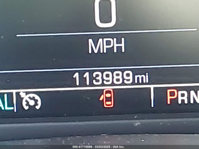 3GCUKREC9JG211391 Chevrolet Silverado 1500 2lt