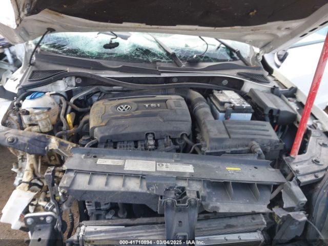 1VWAT7A33FC099429 Volkswagen Passat 1.8t Wolfsburg Edition