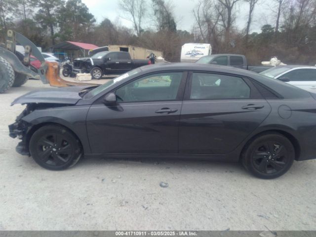 5NPLM4AG4MH021821 Hyundai ELANTRA SEL