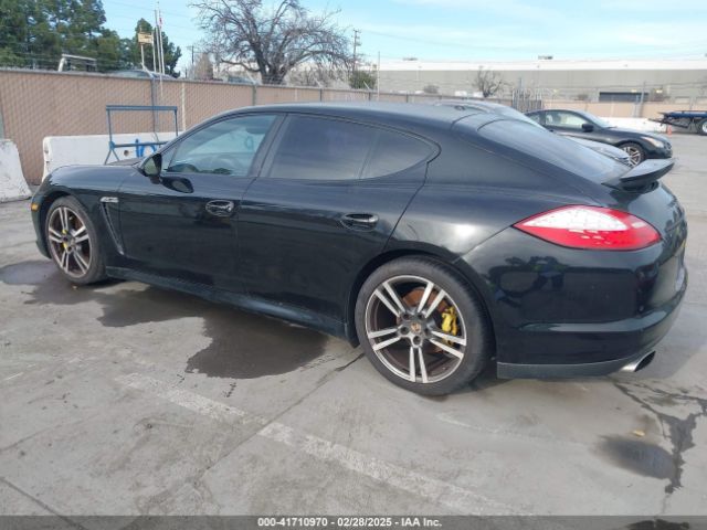 2011 PORSCHE PANAMERA WP0AA2A77BL020627 Photo 2