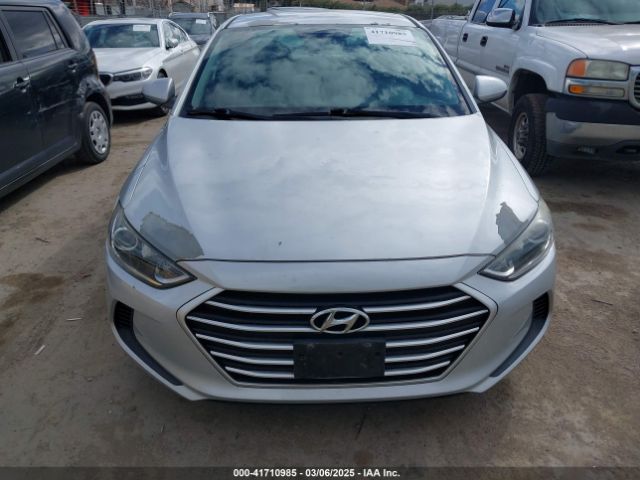5NPD74LF9HH146142 Hyundai ELANTRA SE