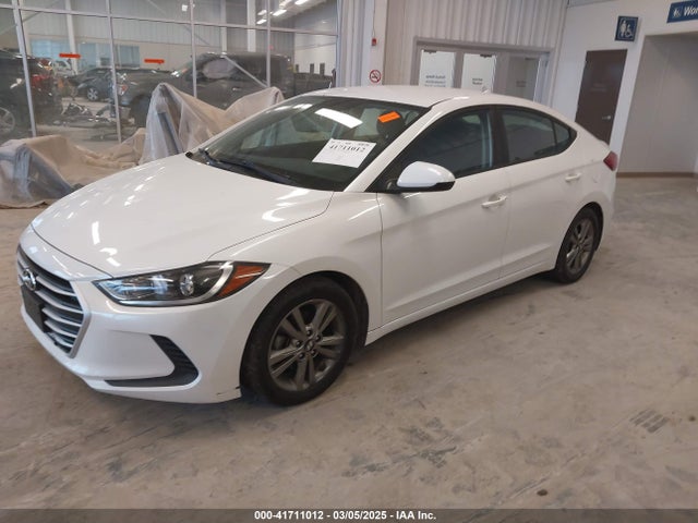 5NPD84LF5JH363092 Hyundai ELANTRA SEL