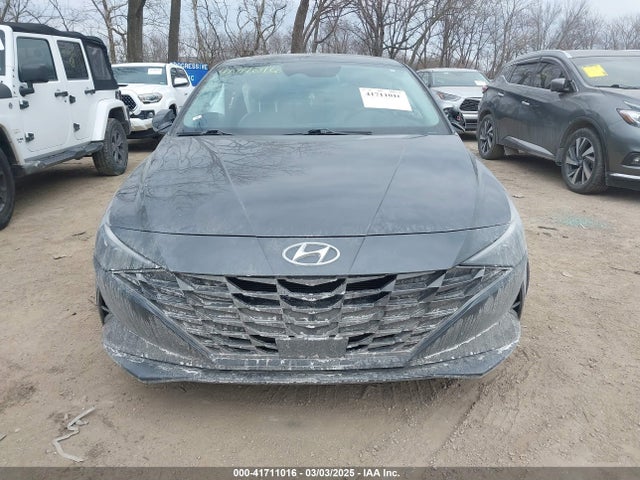 5NPLP4AG5MH013069 Hyundai Elantra Limited