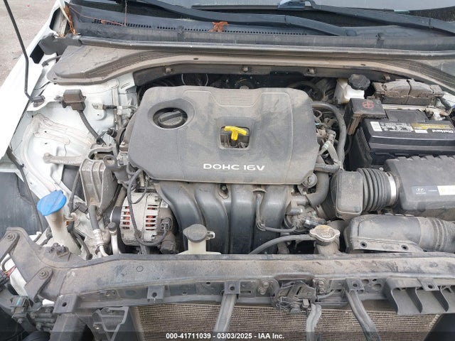5NPD84LF0JH319128 Hyundai ELANTRA SEL