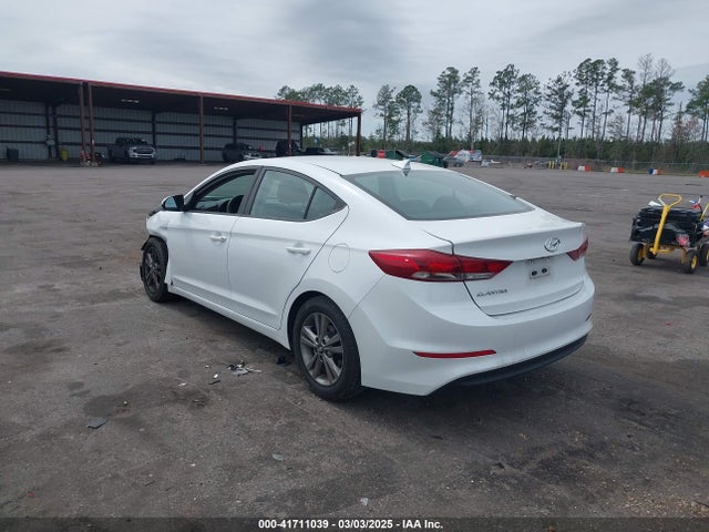 5NPD84LF0JH319128 Hyundai ELANTRA SEL