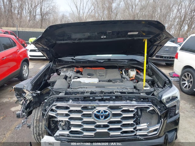 7SVAAABA2RX040362 Toyota Sequoia Capstone