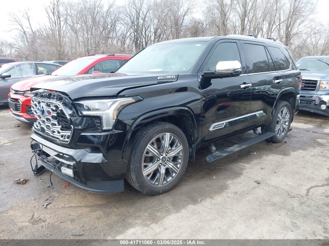 7SVAAABA2RX040362 Toyota Sequoia Capstone