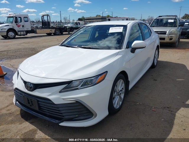 4T1C11AK7PU135832 Toyota CAMRY LE
