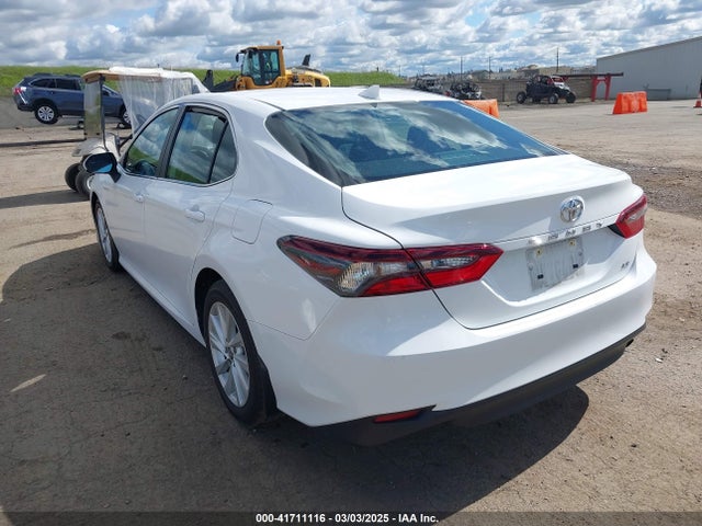4T1C11AK7PU135832 Toyota CAMRY LE