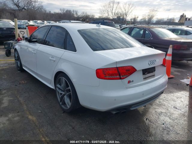 2010 AUDI S4 WAUKGAFLXAA020826 Photo 2