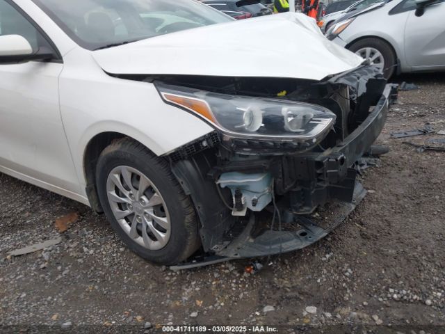 3KPF24AD9LE257540 KIA FORTE FE