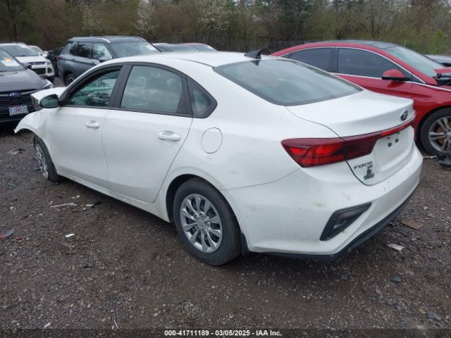 3KPF24AD9LE257540 KIA FORTE FE