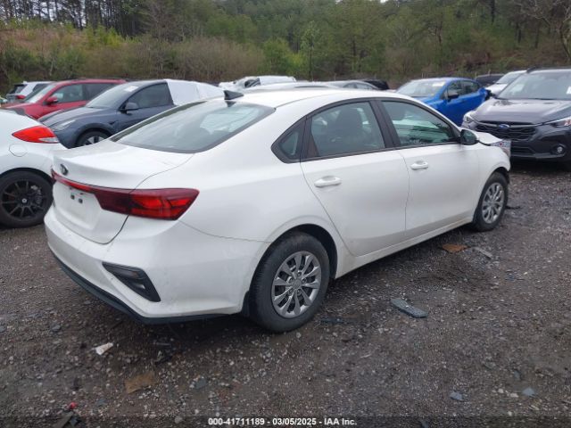 3KPF24AD9LE257540 KIA FORTE FE
