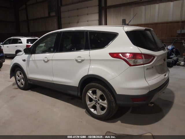 1FMCU9GX2GUB93968 Ford ESCAPE SE