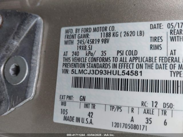 5LMCJ3D93HUL54581 Lincoln Mkc Reserve